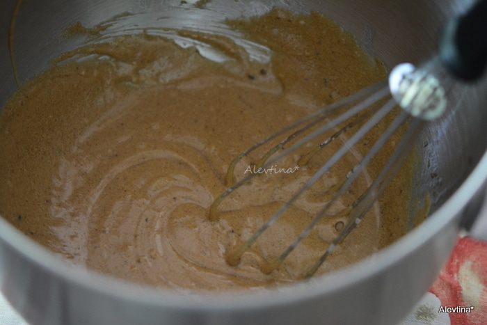  Кекс с персиками и корицей