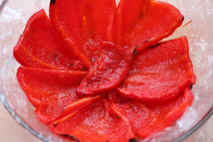 Террин из сладких перцев с печеночным салатом