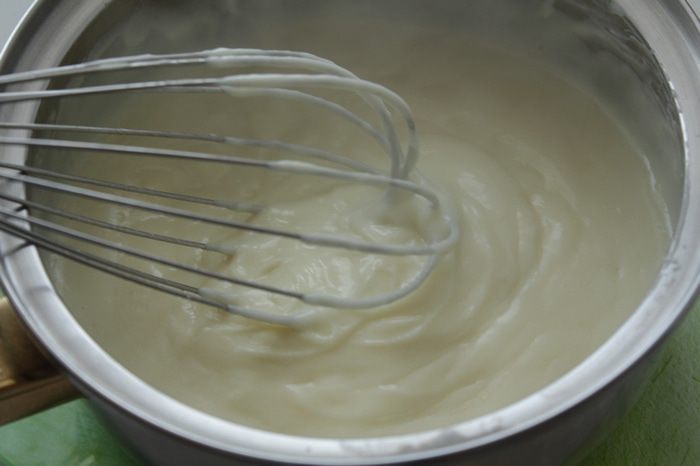 Пирог с брусникой и заварным кремом