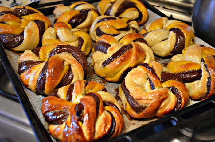 Разноцветные булочки «Веселая карусель»
