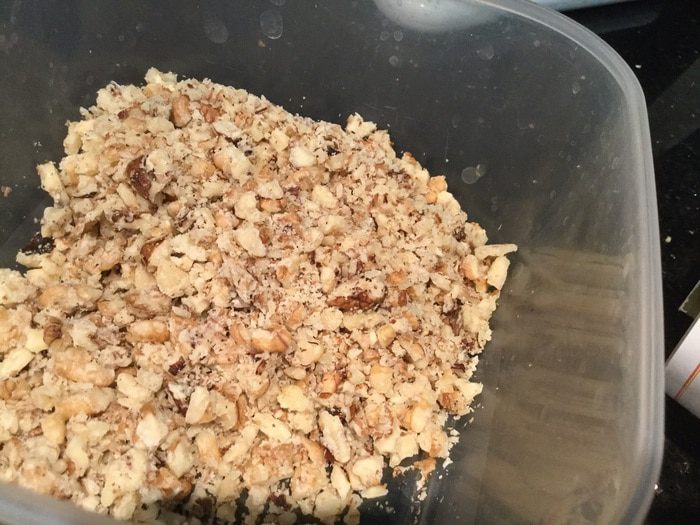 Шоколадное печенье с орехами и джемом