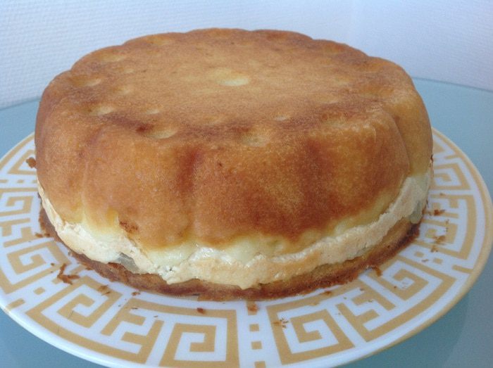 Пирог с творогом и грушами