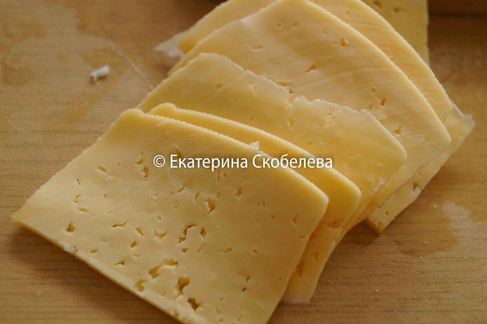 Фламенкины с начинкой из сыра, яйца и зеленого лука