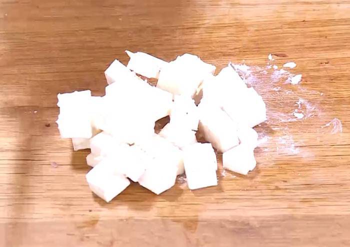 Бургеры с ягнятиной, фетой и оливками 