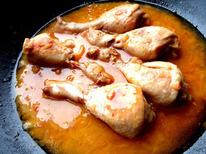 Куриные ножки в домашней аджике