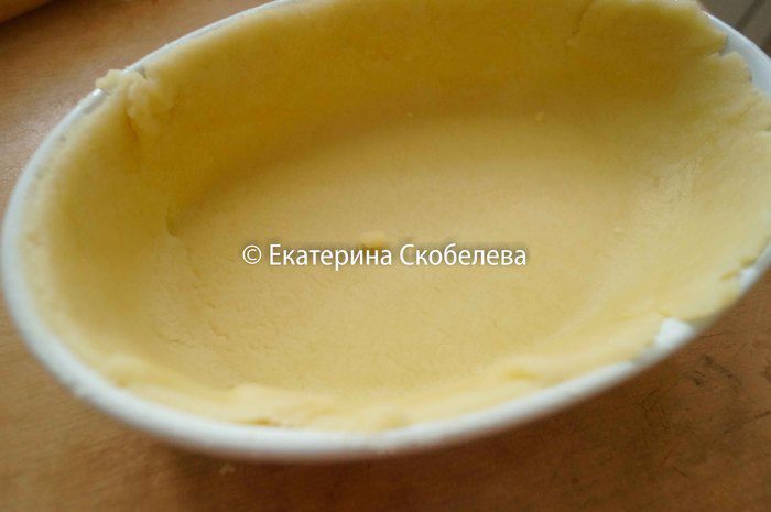 Пирог из заварного теста с ароматнейшей мясной начинкой