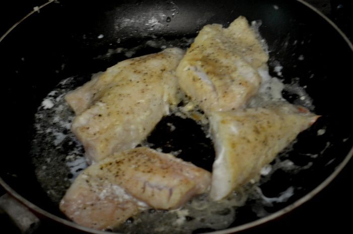 Филе окуня с коричневым маслом