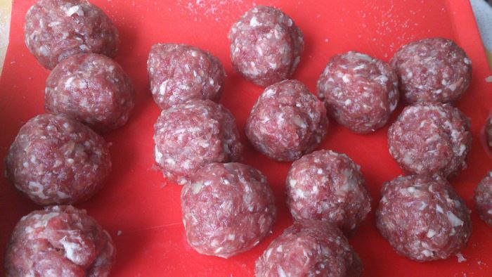 Заливной пирог с фрикадельками