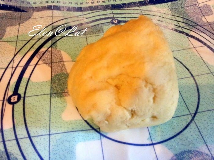 Тарталетки с абрикосовым джемом и бананом