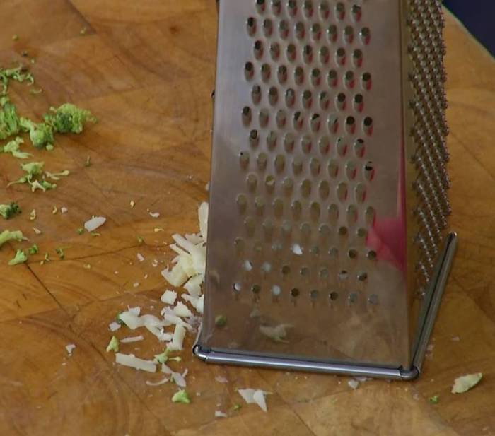 Палтус с песто из брокколи