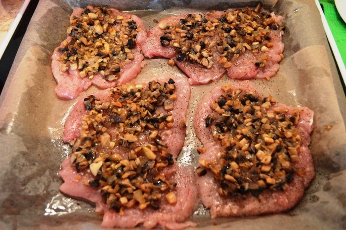 Куриная грудка под овощной шубкой