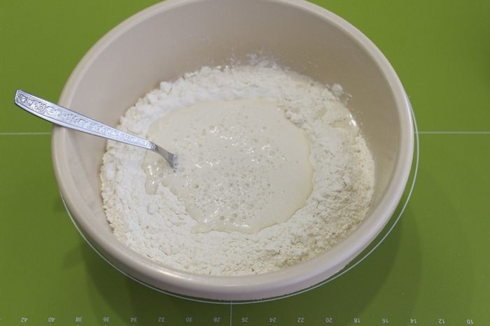 Пицца с сыром скаморца