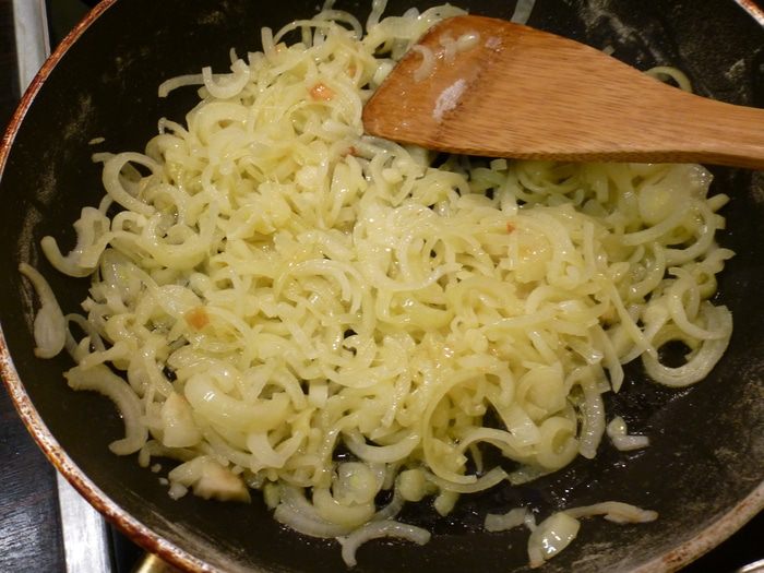Базельский мучной суп