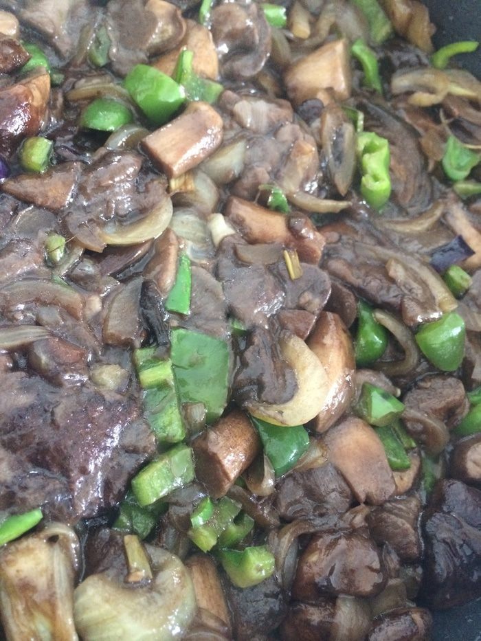 Грибной гуляш