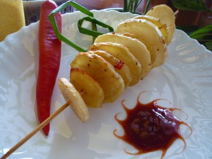 Картофельные шашлычки
