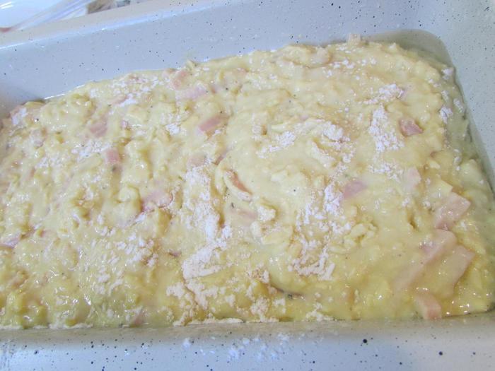 Закусочный пирог с ветчиной и сыром