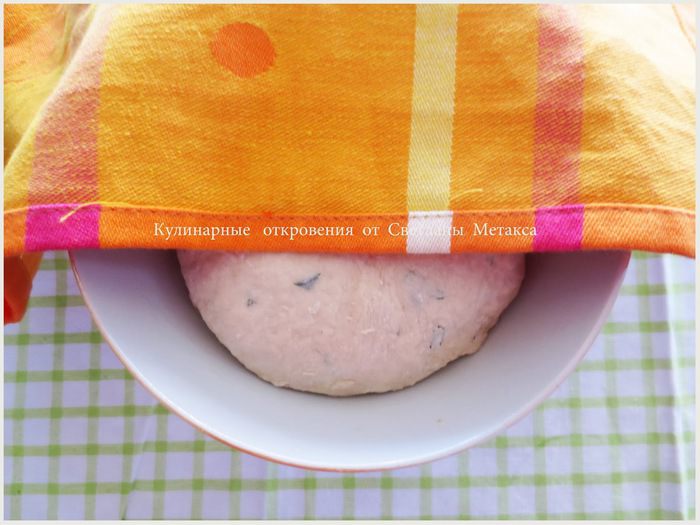 Ароматный хлеб с розмарином и медом