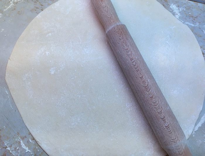 Пицца «Маргарита» с артишоком и кабачком 
