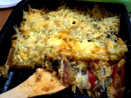 Запеченные овощи под картофельно-сырной корочкой