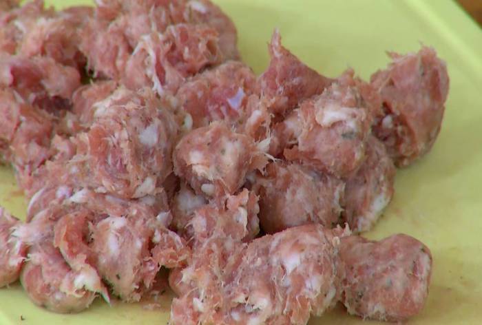 Красный рис с купатами и радиккио