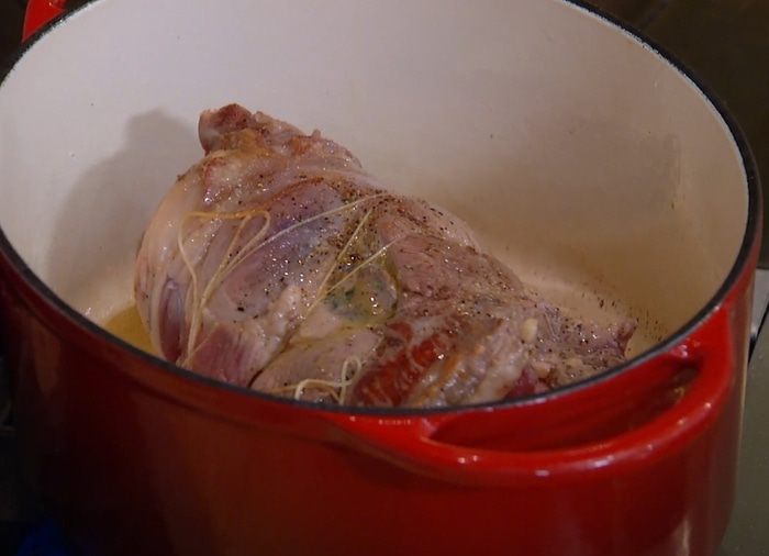 Ягнятина, томленная в сидре с овощами