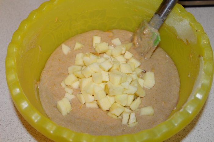 Тыквенный кекс с яблоками на хеллоуин