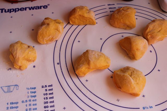 Булочки &amp;quot;Тыквенные цветочки&amp;quot;