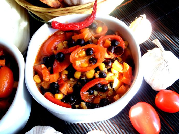 Вегетарианский чили Chili Con Carnе (латышская версия)