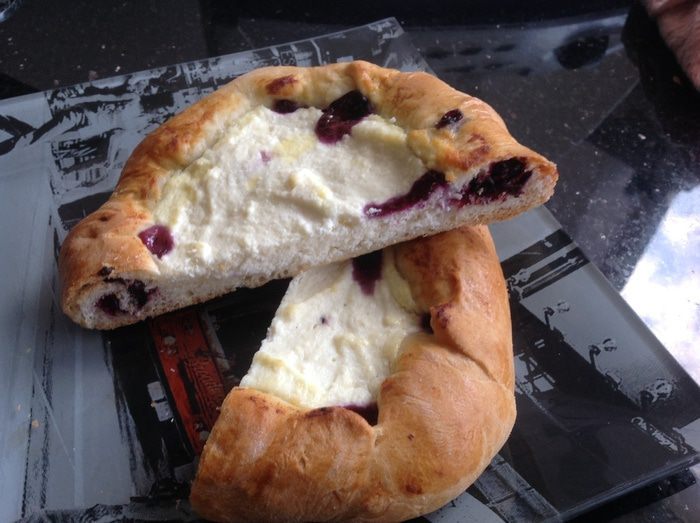 Ватрушки с сюрпризом