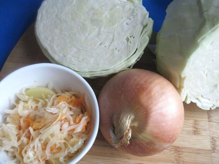  Кулебяка с опятами и капустой