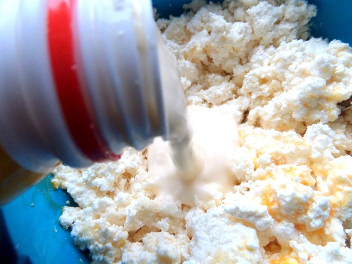 Ватрушка под мармеладом из хурмы