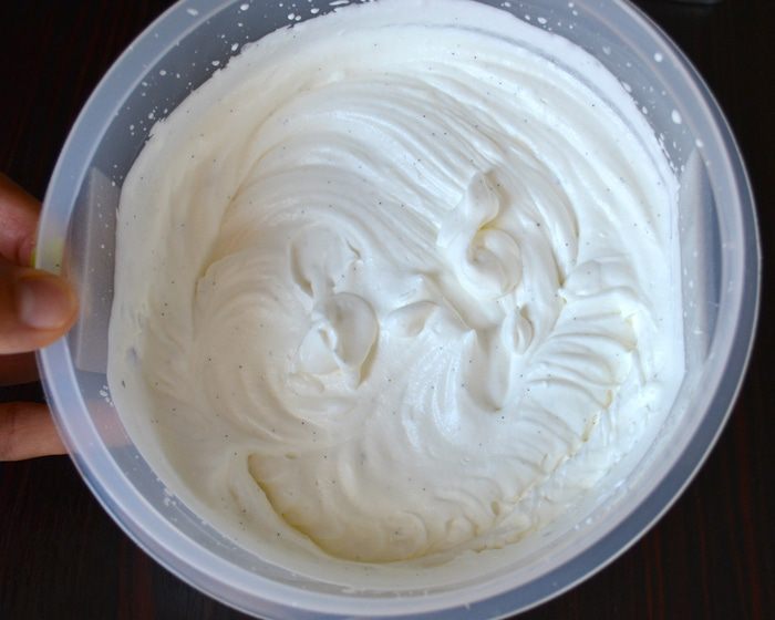 Ванильное парфе (Vanille Parfait) с крошкой печенья