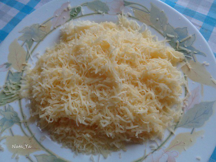 Сырные маффины с помидорами черри