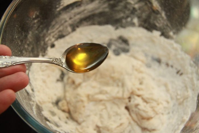 Хлеб с полбой и цукатами