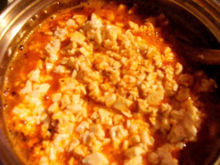 Азу из креветок с тофу и пикантным гарниром