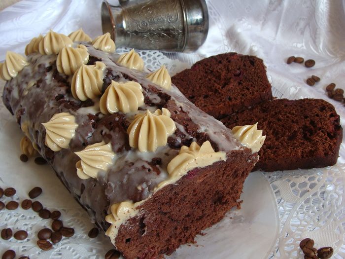 Кофейно-вишневый кекс 