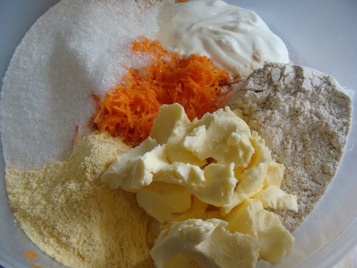 Кукурузное печенье с морковью и отрубями