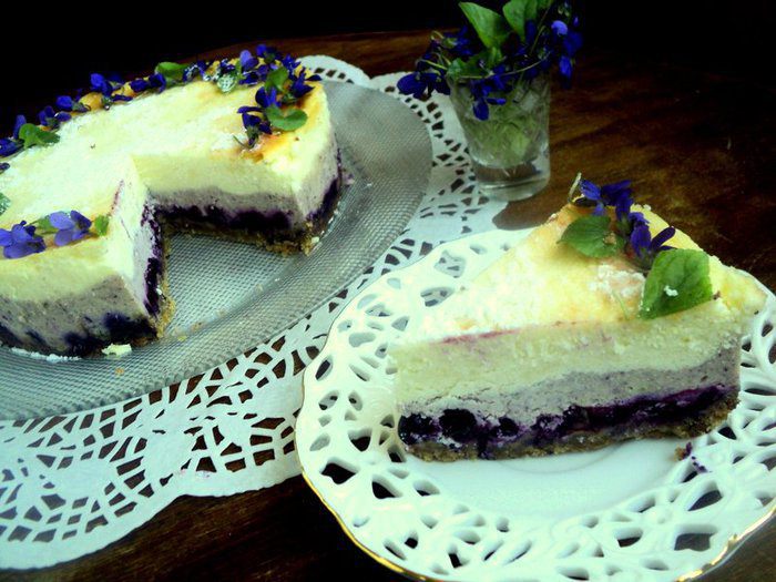 Сырник с черникой «Фиалки»