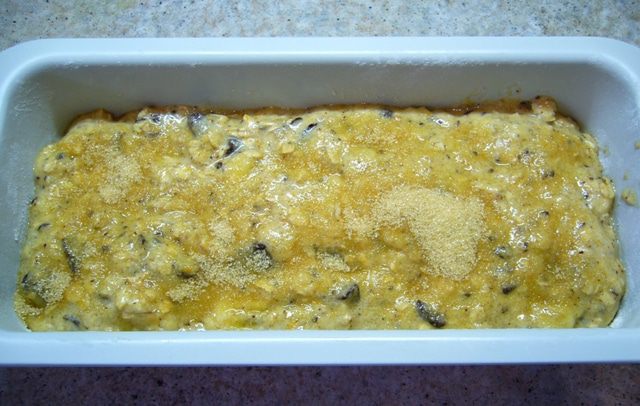 Постный кекс с бананами, шоколадом и кленовым сиропом