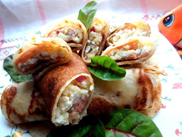 Блинные роллы с рыбкой