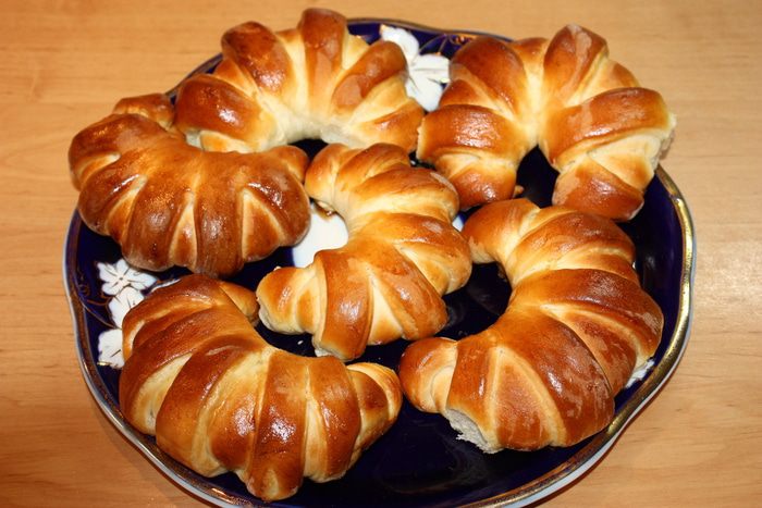 Круассаны с кремом патисьер (Patissiere)