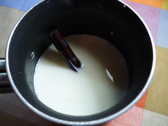 Кофе с белым шоколадом и корицей