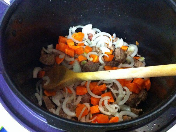 Телятина с медом в мультиварке