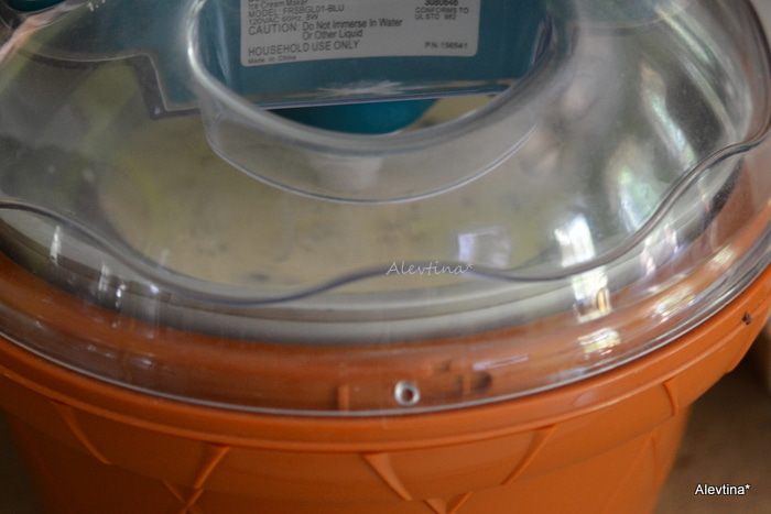 Мороженое с ванильным вкусом