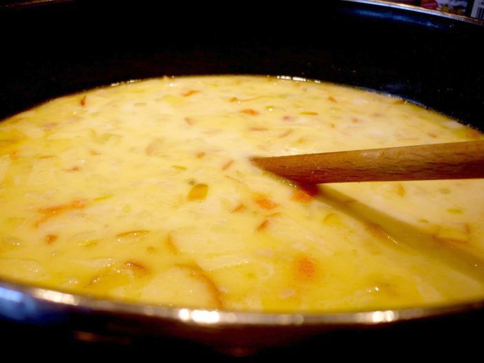 Рыбный суп по мотивам новоанглийского клэм-чаудера «Все - за одного»