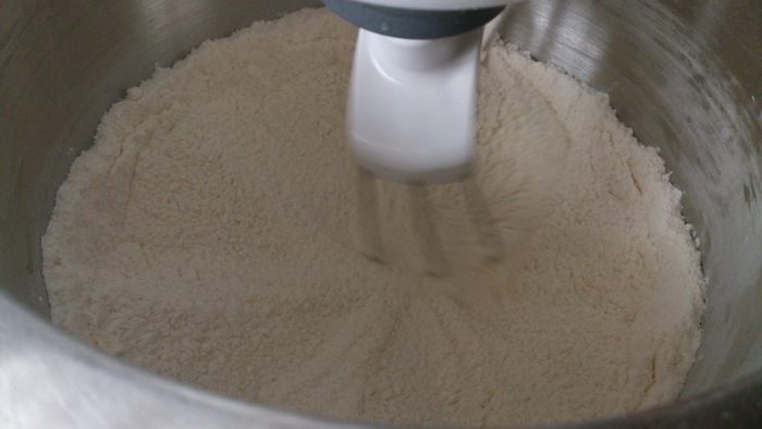 Золотистый торт