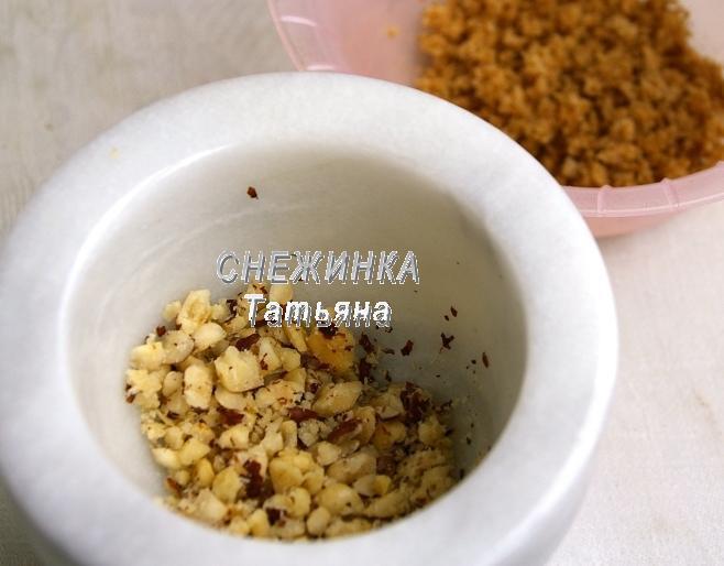 «Весенний букет» из картофельных крокетов на сливочно-морковной «подушке» 
