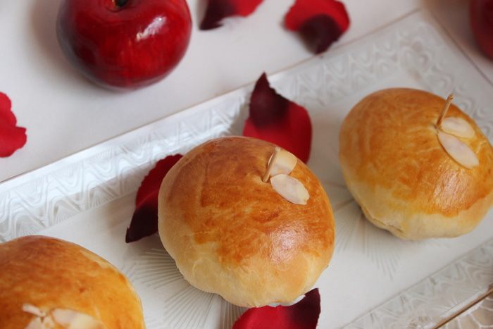 Булочки с начинкой &amp;quot;Наливные яблочки&amp;quot;