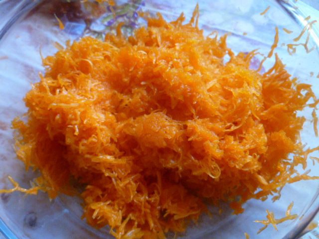 Тыквенные пирожные с сахарной глазурью