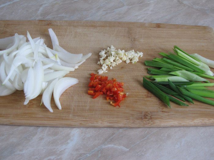 Острая курица с кешью